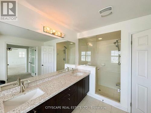 7646 Goldenrod Trail, Niagara Falls, ON - Indoor Photo Showing Bathroom