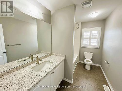 7646 Goldenrod Trail, Niagara Falls, ON - Indoor Photo Showing Bathroom