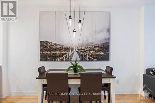 604 - 340 Queen Street, Ottawa, ON - Indoor Photo Showing Dining Room