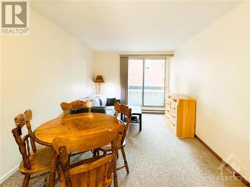 51 Cambridge Street N Unit#206, Ottawa, ON - Indoor Photo Showing Dining Room