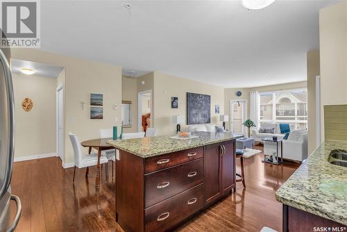 304 158 Pawlychenko Lane, Saskatoon, SK - Indoor Photo Showing Kitchen