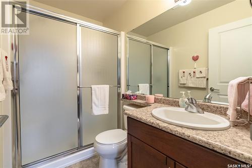 304 158 Pawlychenko Lane, Saskatoon, SK - Indoor Photo Showing Bathroom