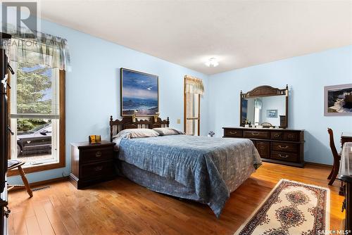 19 Sapphire Drive, Emerald Park, SK - Indoor Photo Showing Bedroom