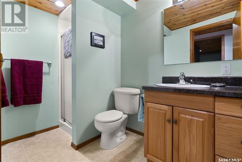 19 Sapphire Drive, Emerald Park, SK - Indoor Photo Showing Bathroom