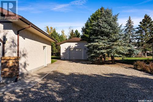 19 Sapphire Drive, Emerald Park, SK - Outdoor