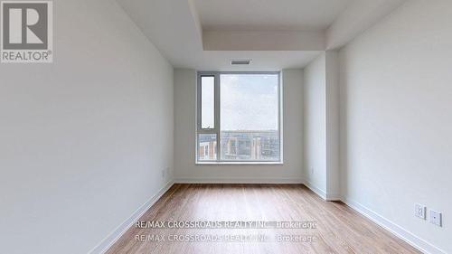 410 - 6 David Eyer Road, Vaughan, ON - Indoor Photo Showing Other Room