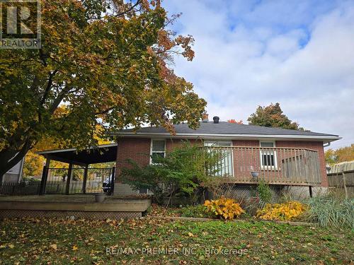 5 Golfdale Road, Barrie, ON - Outdoor With Deck Patio Veranda