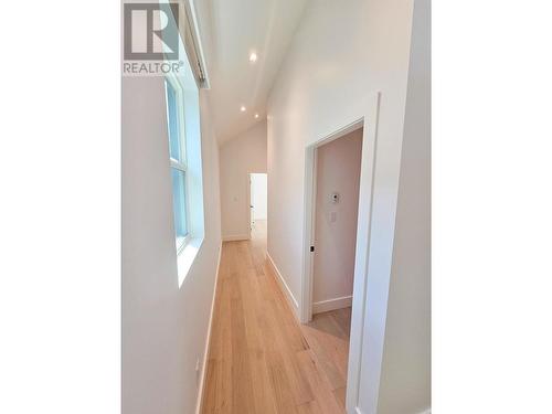 516 Robson Street Unit# B, Nelson, BC - Indoor Photo Showing Other Room