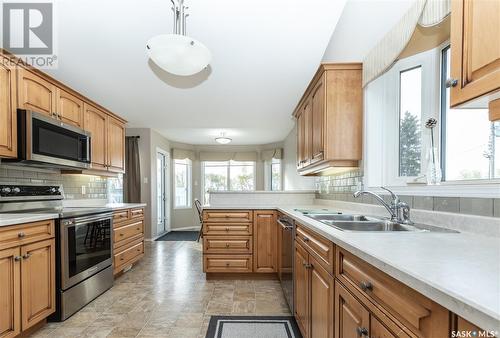 Johnson Acreage, Corman Park Rm No. 344, SK - Indoor Photo Showing Kitchen With Double Sink