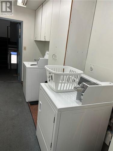 45 Peter Street, Chelmsford, ON - Indoor Photo Showing Laundry Room