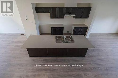 61 Emmas Way, Whitby, ON - Indoor Photo Showing Kitchen