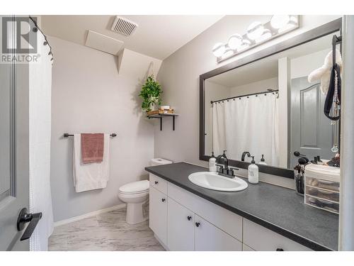 2655 Westsyde Road Unit# 16, Kamloops, BC - Indoor Photo Showing Bathroom