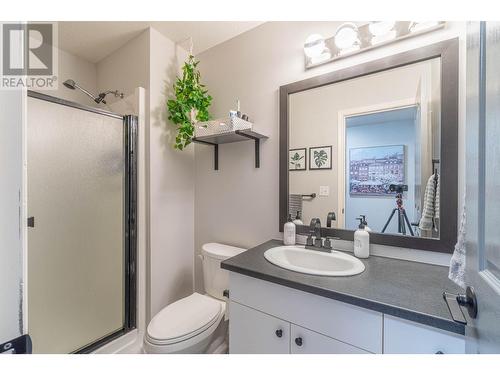 2655 Westsyde Road Unit# 16, Kamloops, BC - Indoor Photo Showing Bathroom