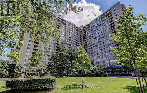 2002 - 3590 Kaneff Crescent, Mississauga, ON - Outdoor With Facade