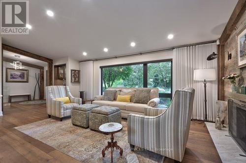 124 Lynn Court, Burlington, ON - Indoor Photo Showing Living Room With Fireplace