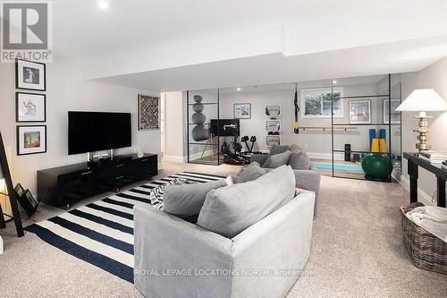 110 Landry Lane, Blue Mountains, ON - Indoor Photo Showing Living Room