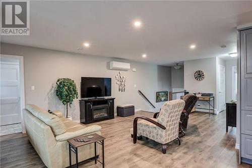 3061 Emerald Crescent, Chelmsford, ON - Indoor