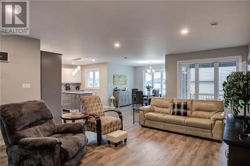 3061 Emerald Crescent, Chelmsford, ON - Indoor Photo Showing Living Room