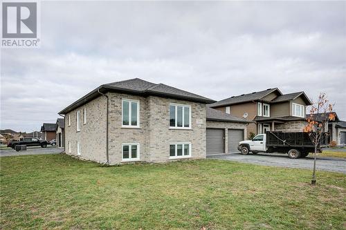 3061 Emerald Crescent, Chelmsford, ON - Outdoor