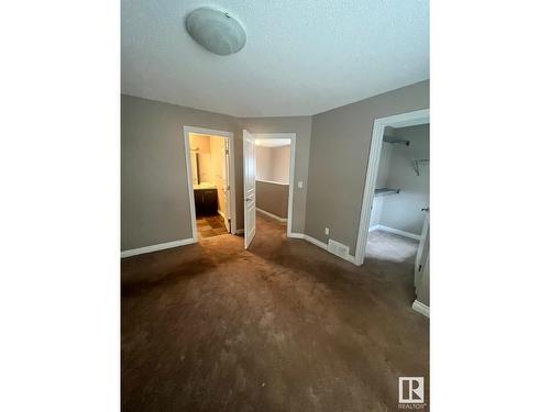 16811 51 St Nw, Edmonton, AB - Indoor Photo Showing Other Room