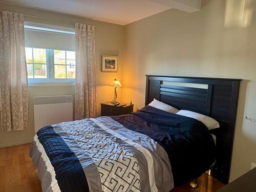 Chambre Ã  coucher principale - 1098 Rue Dulcinée, Havre-Saint-Pierre, QC - Indoor Photo Showing Bedroom