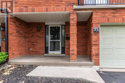 23 - 3125 Pinemeadow Drive, Burlington, ON - Outdoor