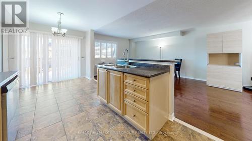 91 Lafayette Boulevard, Whitby, ON - Indoor Photo Showing Kitchen With Double Sink