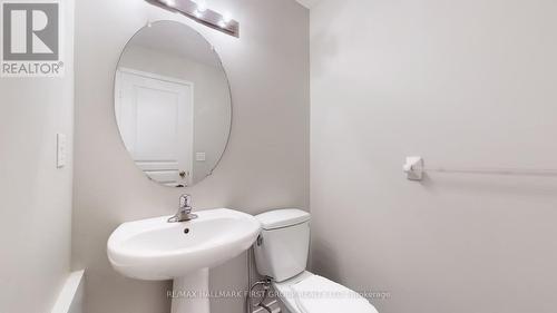 91 Lafayette Boulevard, Whitby, ON - Indoor Photo Showing Bathroom