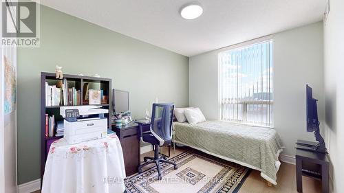 906 - 88 Times Avenue, Markham, ON - Indoor Photo Showing Bedroom