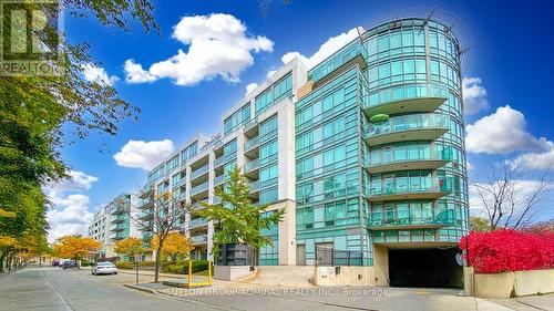 Ph809 - 3830 Bathurst Street, Toronto, ON - Outdoor With Balcony