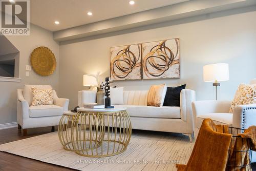 25 Swansea Street, Whitby, ON - Indoor Photo Showing Living Room