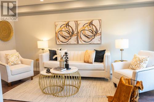 25 Swansea Street, Whitby, ON - Indoor Photo Showing Living Room