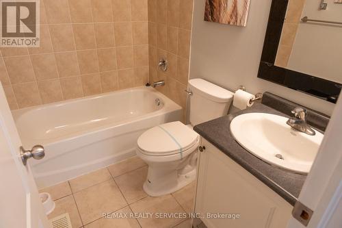 25 Swansea Street, Whitby, ON - Indoor Photo Showing Bathroom