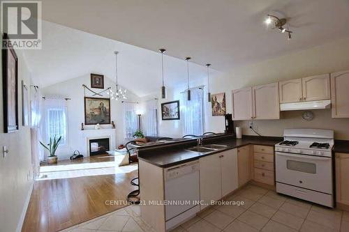 26 Clubhouse Drive, Collingwood, ON - Indoor Photo Showing Kitchen With Double Sink