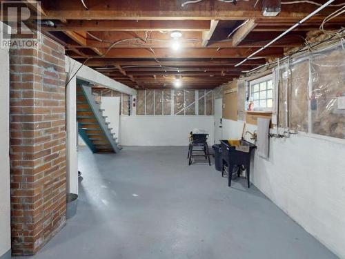 6840 Church Street, Powell River, BC - Indoor Photo Showing Basement