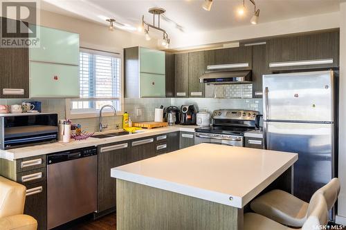 115 211 Ledingham Street, Saskatoon, SK - Indoor Photo Showing Kitchen With Double Sink