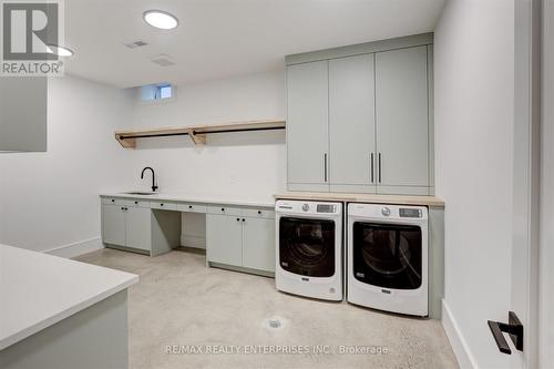 1160 Clarkson Road N, Mississauga, ON - Indoor Photo Showing Laundry Room