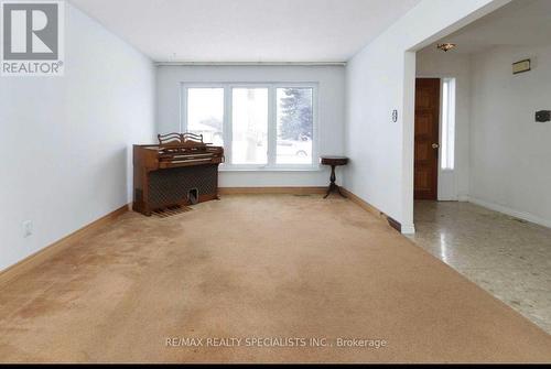 Main - 6 Earlton Court N, Brampton, ON - Indoor Photo Showing Other Room