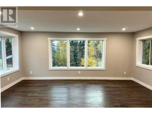 3685 Foster Road, Creston, BC - Indoor Photo Showing Other Room