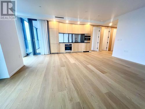 32Xx 1568 Alberni Street, Vancouver, BC - Indoor Photo Showing Kitchen