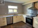 2 - 1033 Ravine Road, Oshawa (Lakeview), ON  - Indoor Photo Showing Kitchen 