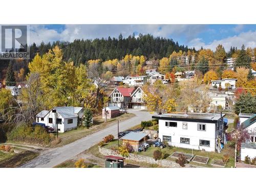 1613 Leroi Avenue, Rossland, BC - Outdoor With View