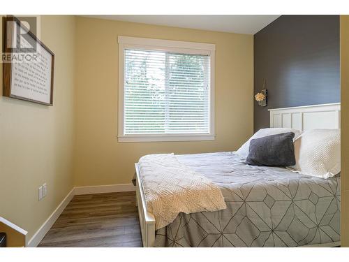 3300 16 Avenue Ne, Salmon Arm, BC - Indoor Photo Showing Bedroom