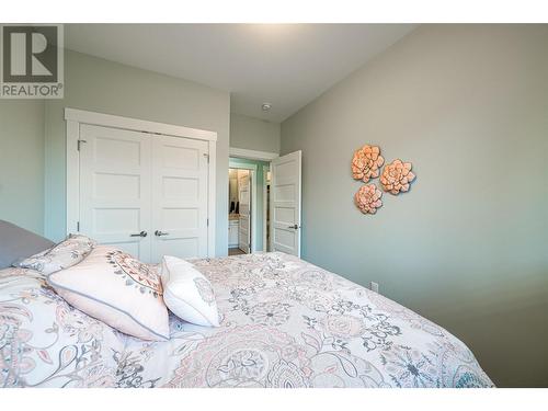 3300 16 Avenue Ne, Salmon Arm, BC - Indoor Photo Showing Bedroom