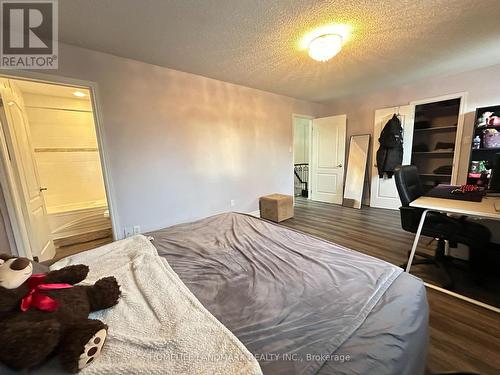 27 Pugsley Avenue, Richmond Hill, ON - Indoor Photo Showing Bedroom