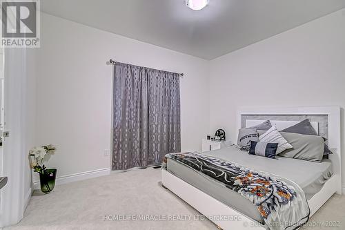 245 Danny Wheeler Boulevard, Georgina, ON - Indoor Photo Showing Bedroom