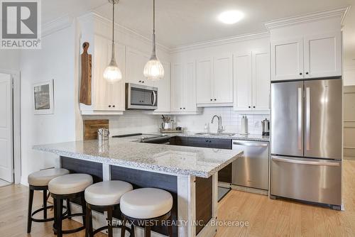 105 - 90 Orchard Point, Orillia, ON - Indoor Photo Showing Kitchen With Upgraded Kitchen