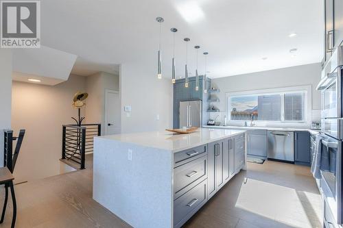 201 Wylie Street Unit# 104, Penticton, BC - Indoor Photo Showing Kitchen With Stainless Steel Kitchen With Upgraded Kitchen