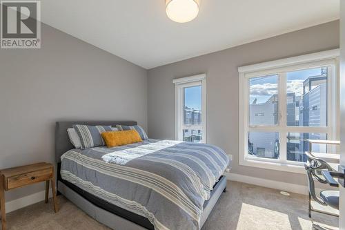 201 Wylie Street Unit# 104, Penticton, BC - Indoor Photo Showing Bedroom