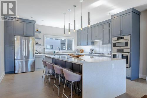 201 Wylie Street Unit# 104, Penticton, BC - Indoor Photo Showing Kitchen With Stainless Steel Kitchen With Upgraded Kitchen